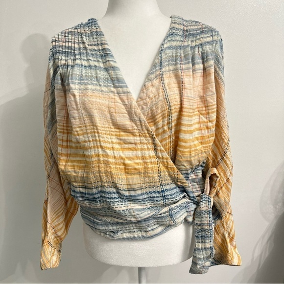 Free People We The Free Maldives Surplice Wrap Top Dolman Wrap Shirt Women’s L - Picture 3 of 12